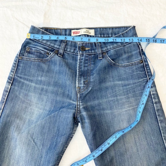 Levi’s 514 Classic straight-fit jeans - Picture 7 of 14
